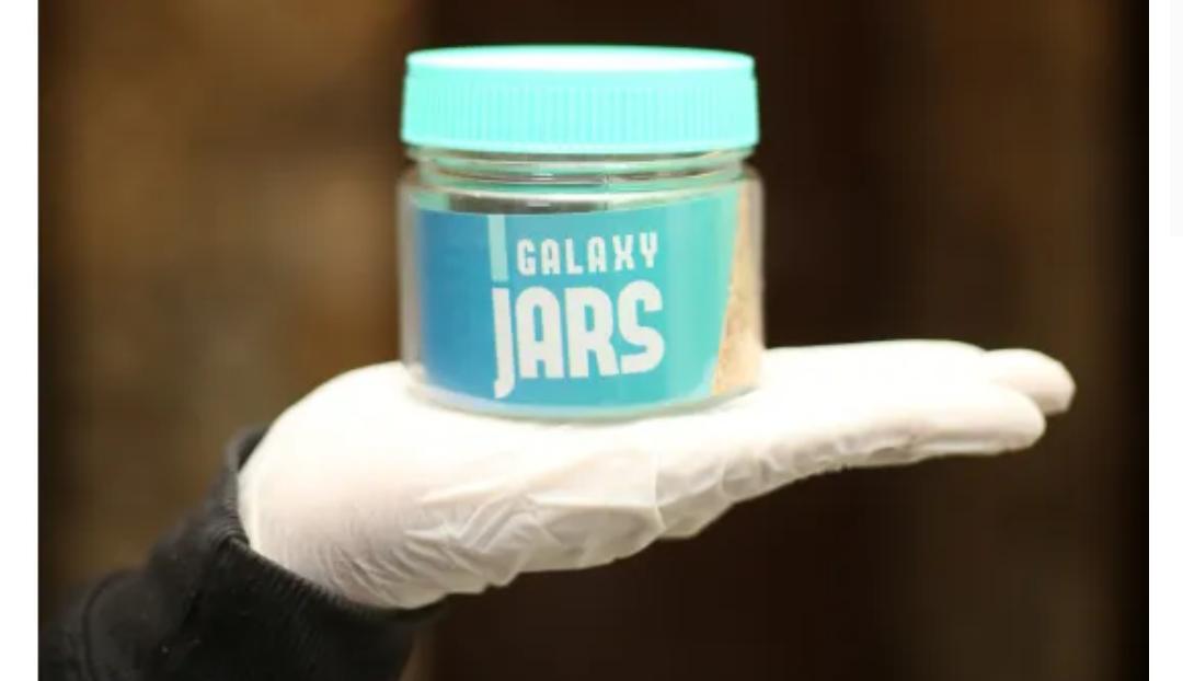 Galaxy Jars - 800ml, 500ml, 250ml | BPA-Free Storage Containers in 5 Elegant Colors (Blue, Red, White, Green, Pink) | Airtight, Multipurpose, Jars for Kitchen, Spices & Dry Food With Spoon"