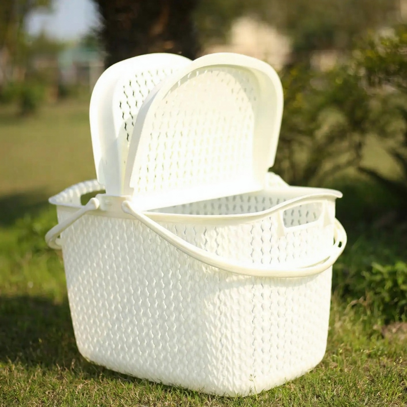 Elegant Picnic Basket with Lid & Handle – 8 Colors